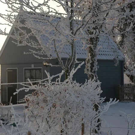 Quaint Holiday In Near Lake